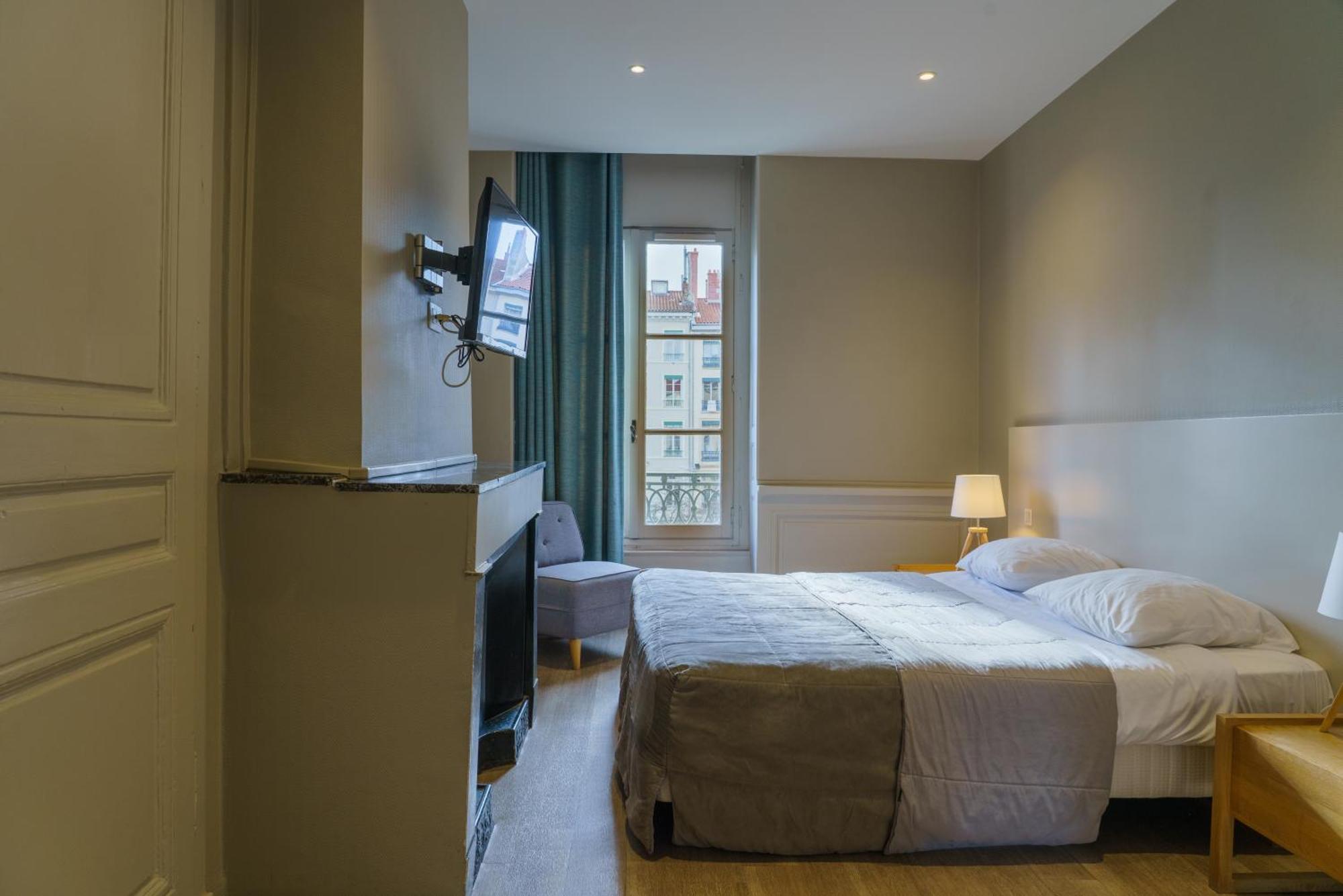 Du Théatre Hotel Lyon