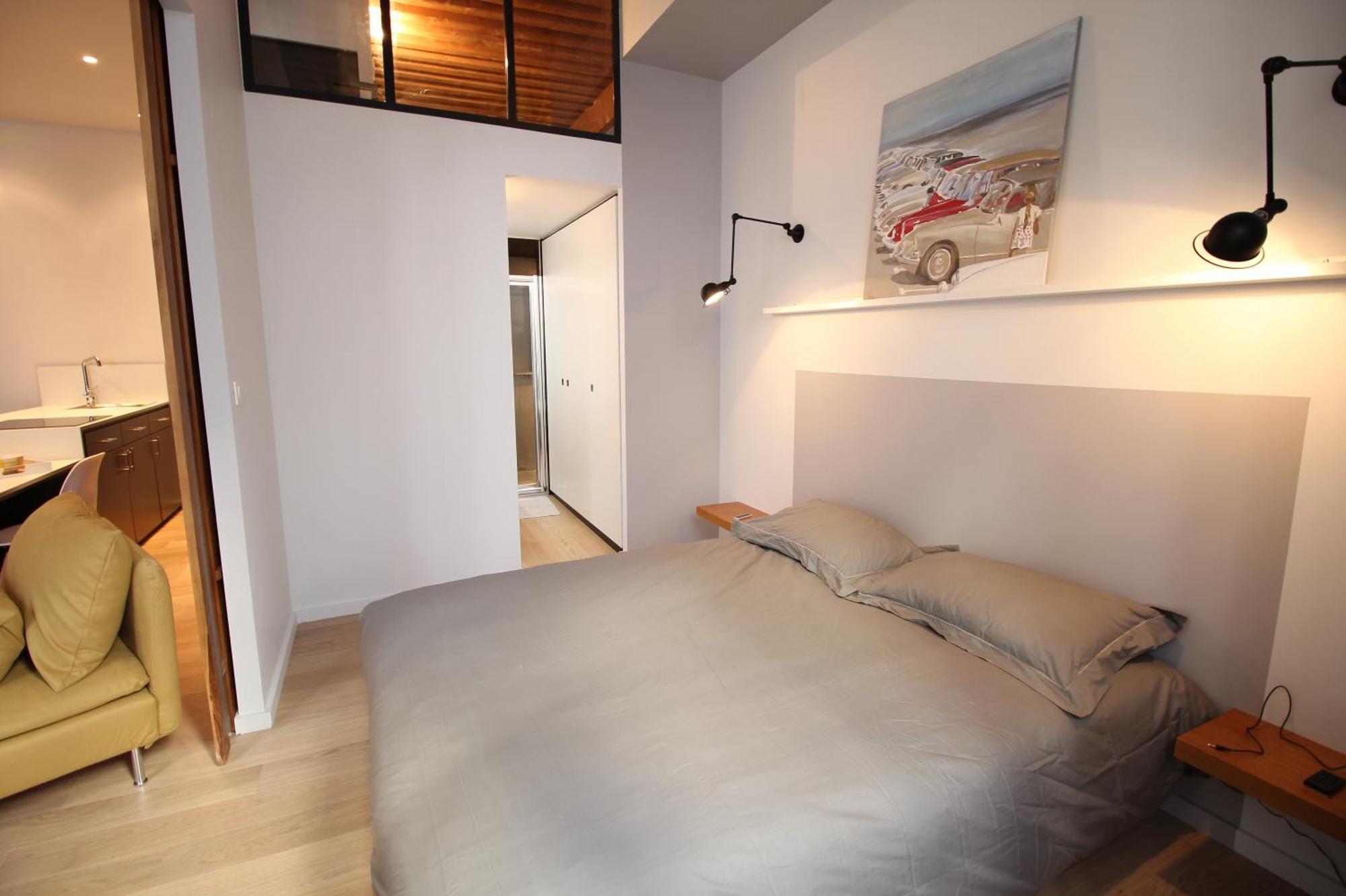 21royale Apartment