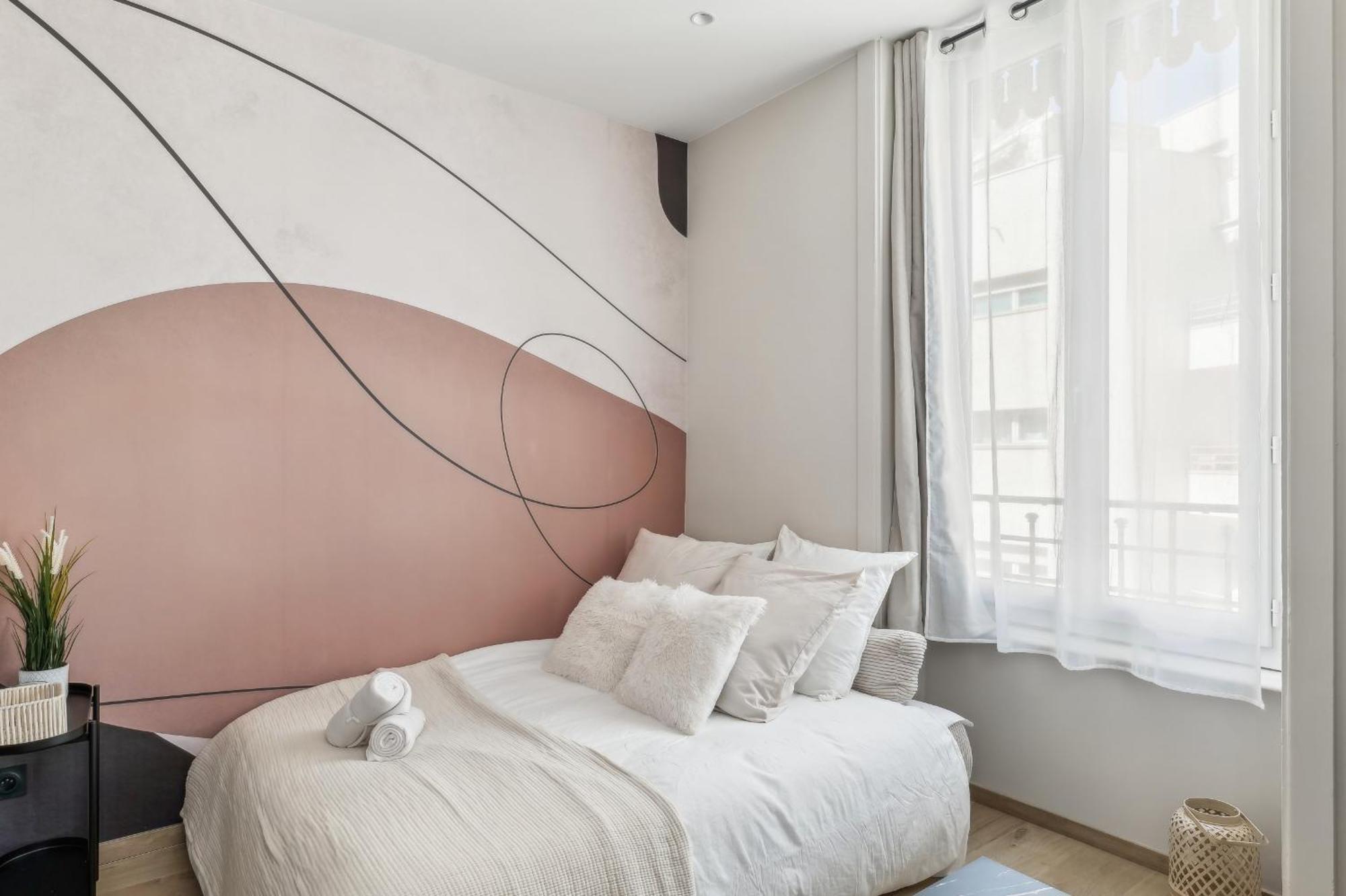Appartement Escapade Lyonnaise - 6 Person In Sans Soucis