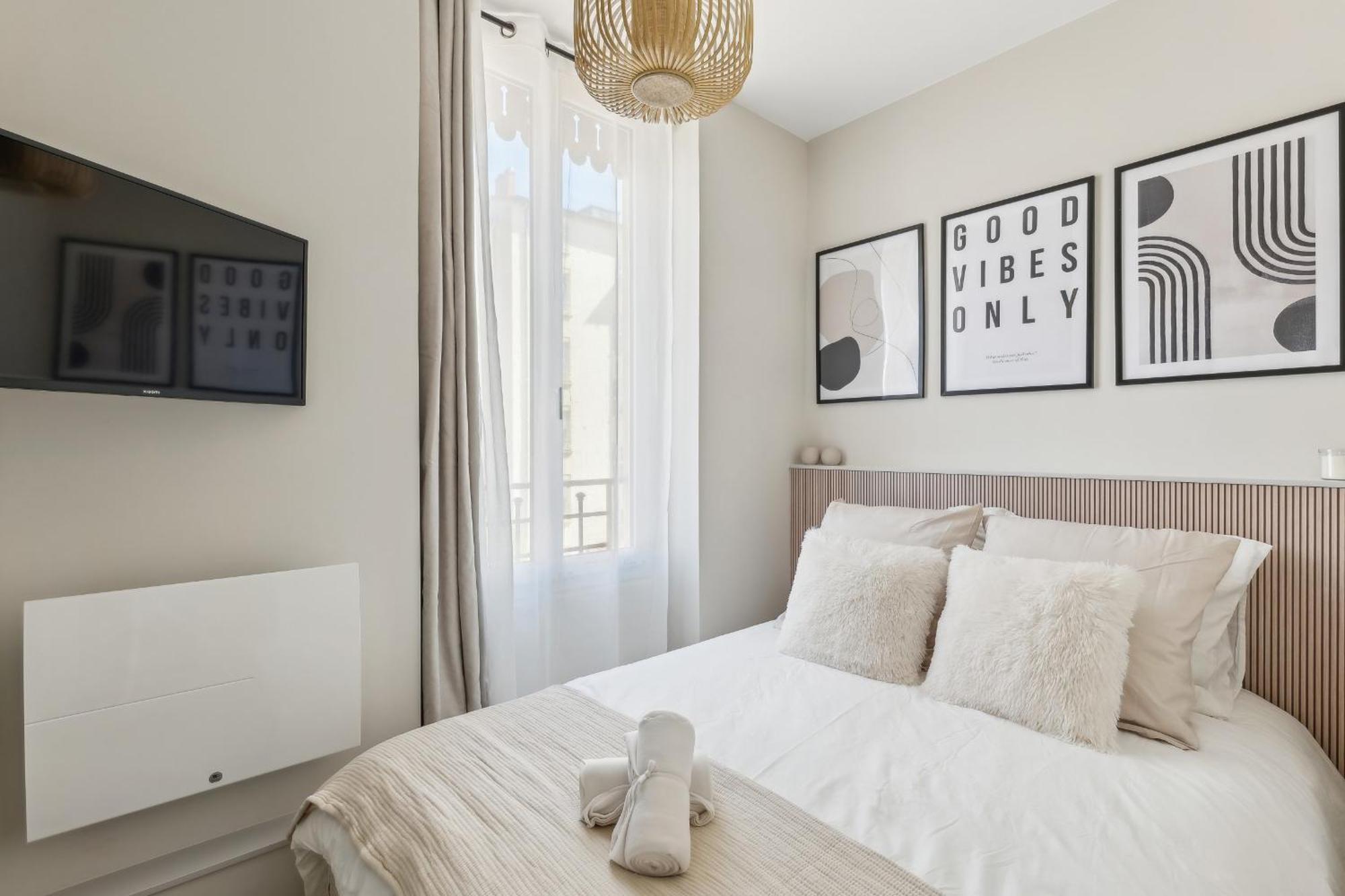 Appartement Escapade Lyonnaise - 6 Person In Sans Soucis