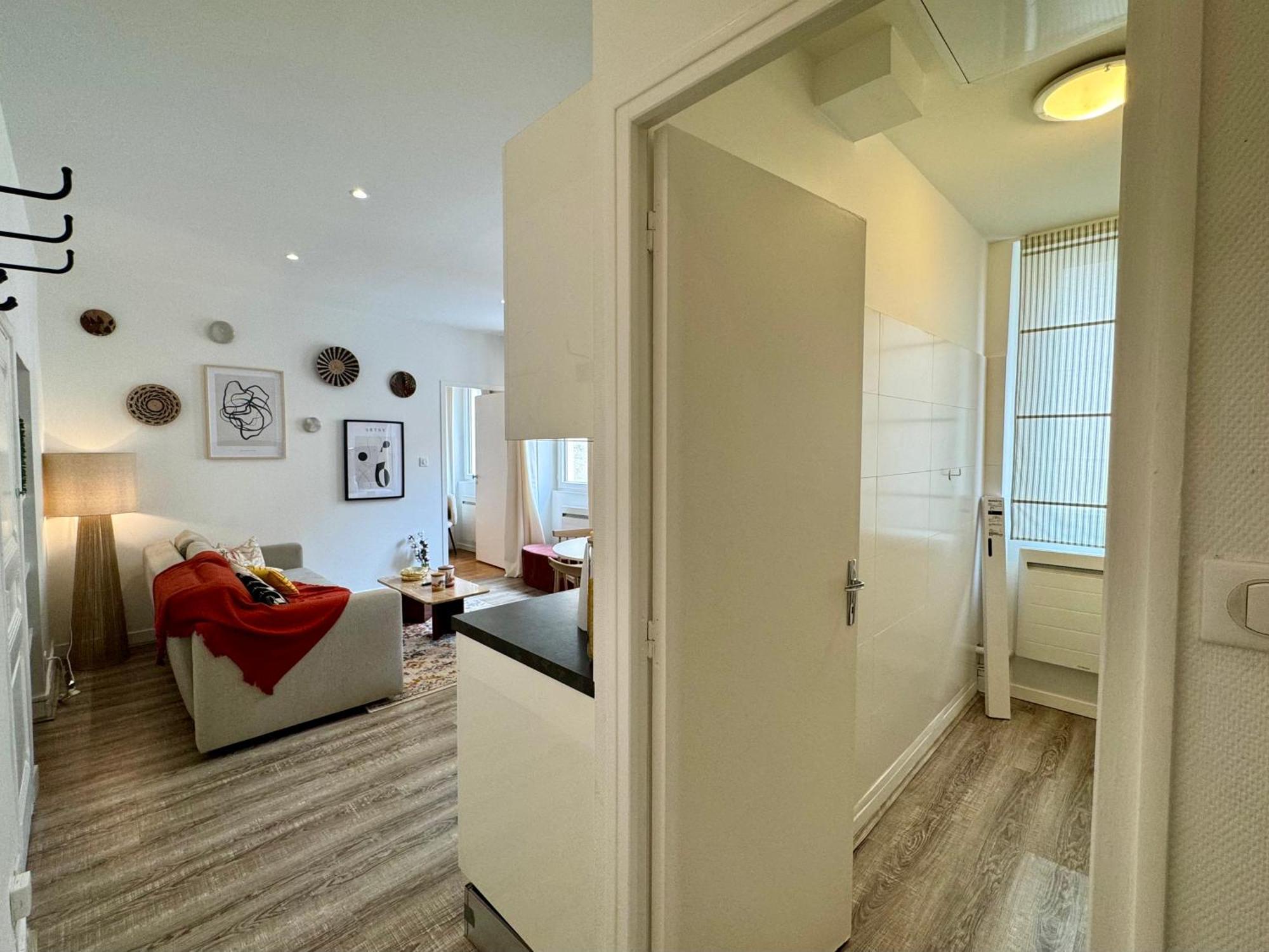 Apartment Tango