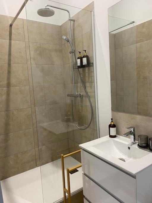 Apartment Grand Balcon Place Des Terreaux