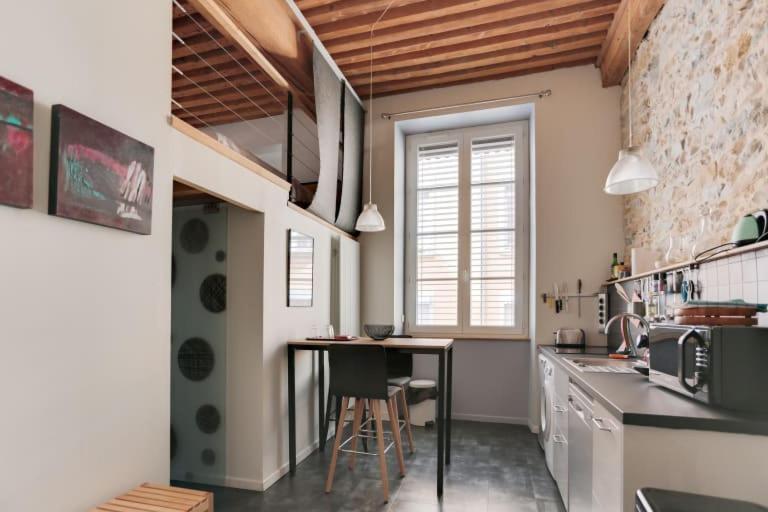 Guestready - Charmant Loft Croix-paquet Pour 2 Apartamento Lyon