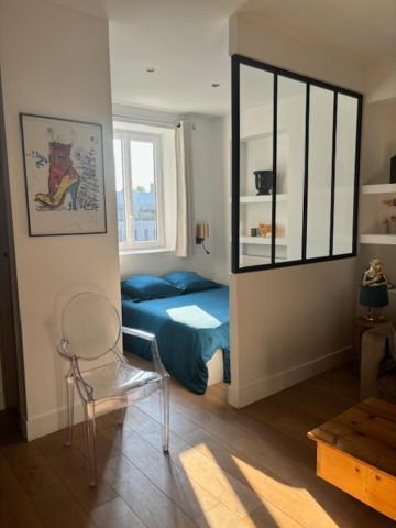 Totalement Renove En Plein Centre-ville Devant La Prefecture De Apartment