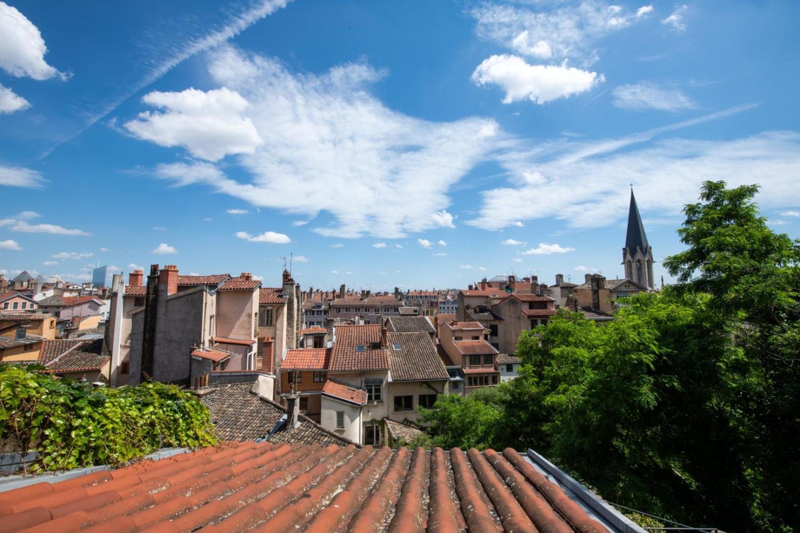 Valencio - Un Belvedere Sur Le Vieux Lyon