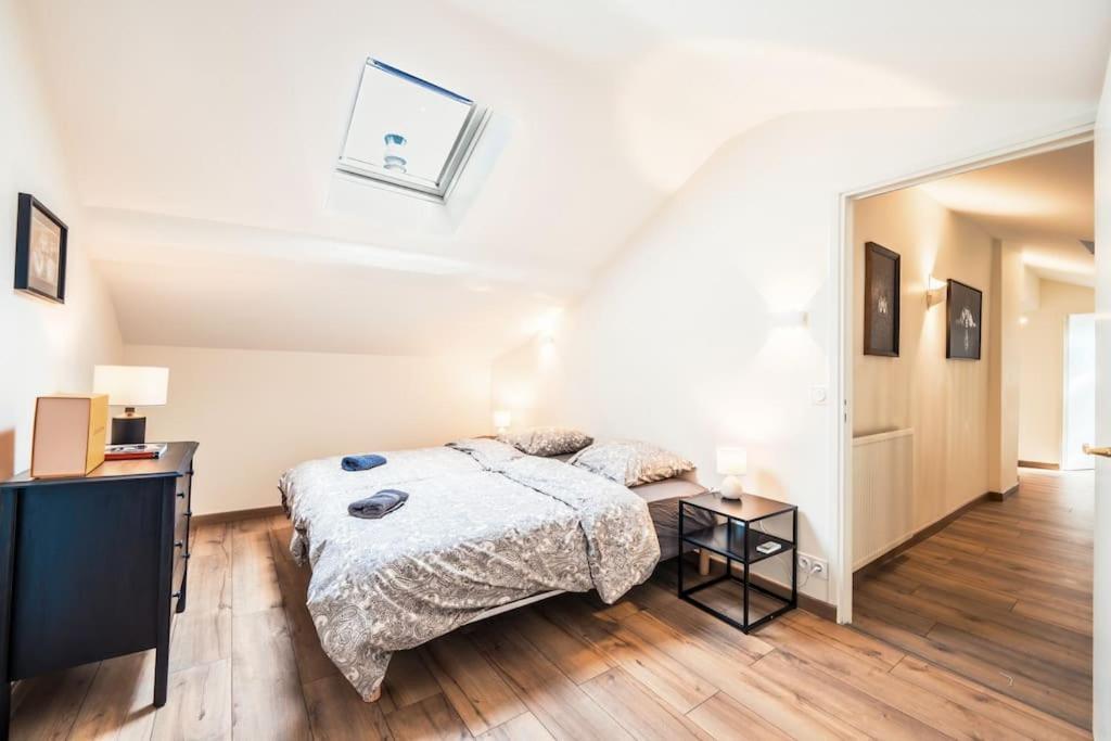 Tres Beau Duplex 125 M2 Hypercentre 2eme *