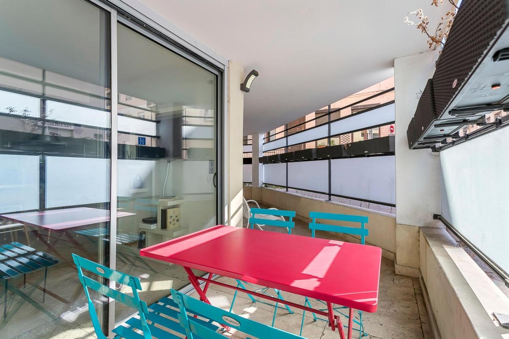 Apartment Ozanam - T2 With Terrace - 4 Lyon