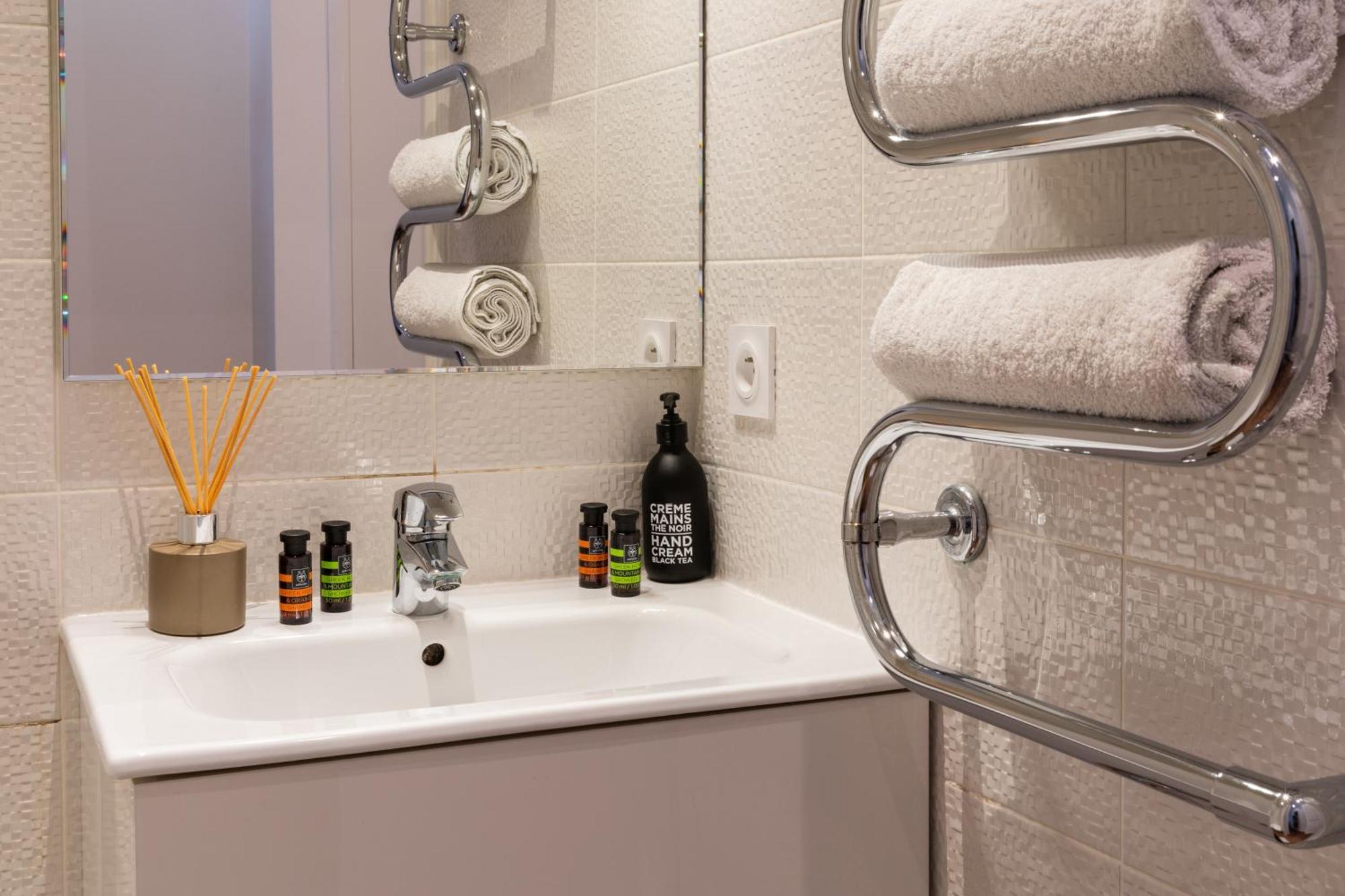 Mohom - Berges Du Rhone Apartamento