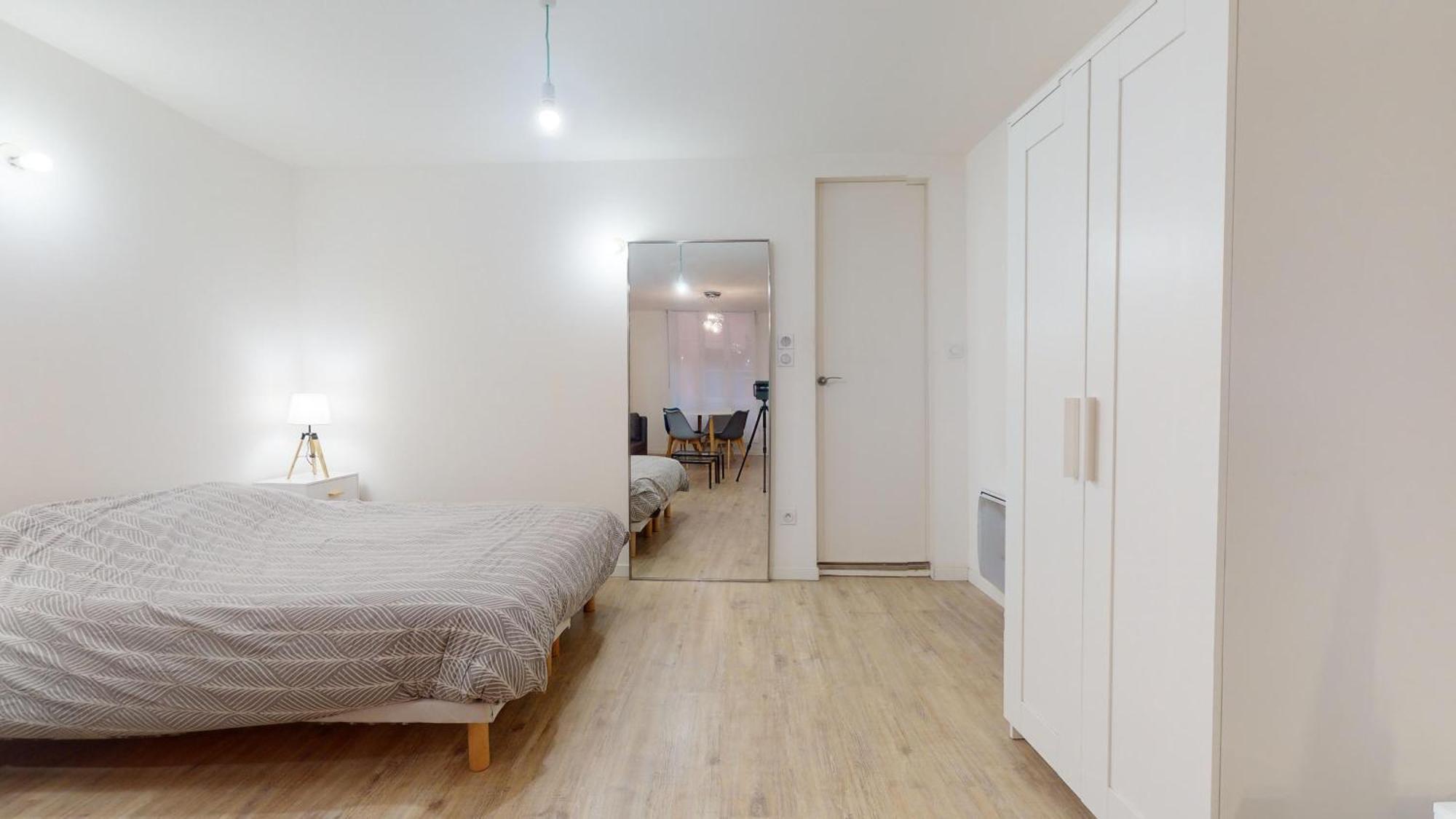 Vieux Saint Georges Appartement *