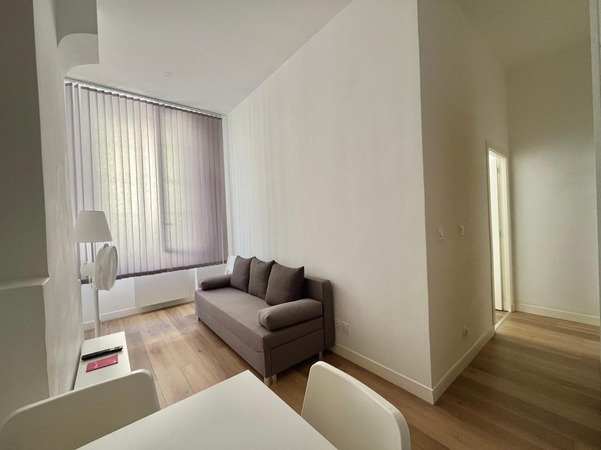 Joli T2 En Plein Centre-ville De Appartement *