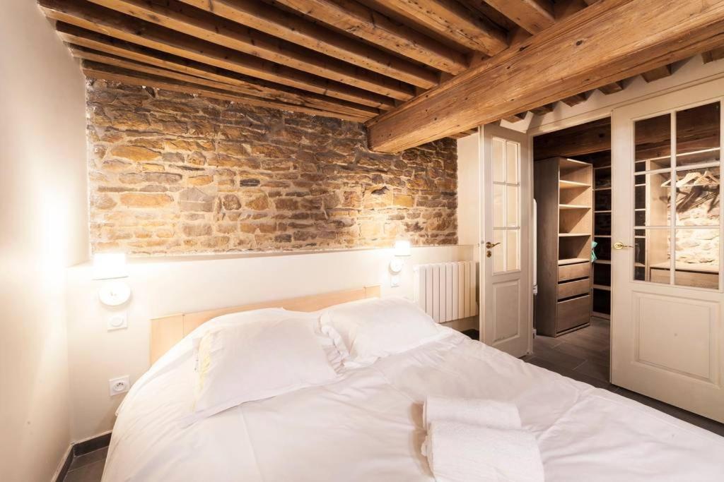 Appartement La Grotte De La Baleine Du Vieux Ail *