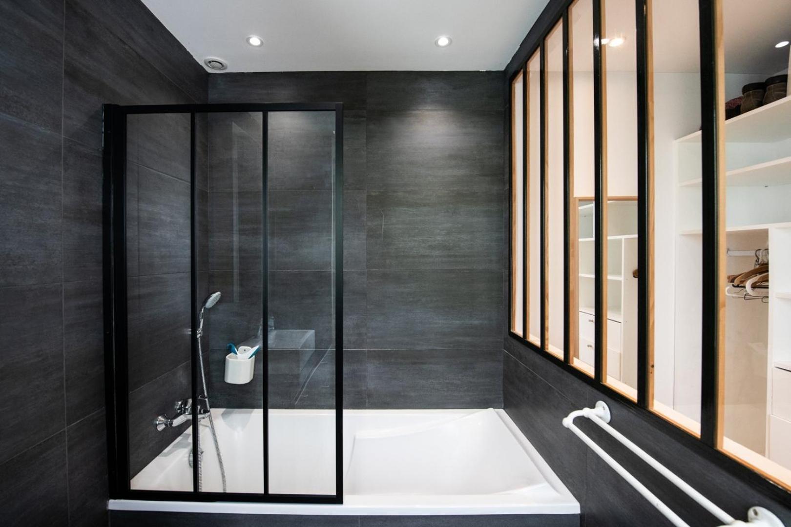 Appartement Atelier St Didier-spacieux Avec Grand Balcon-saone