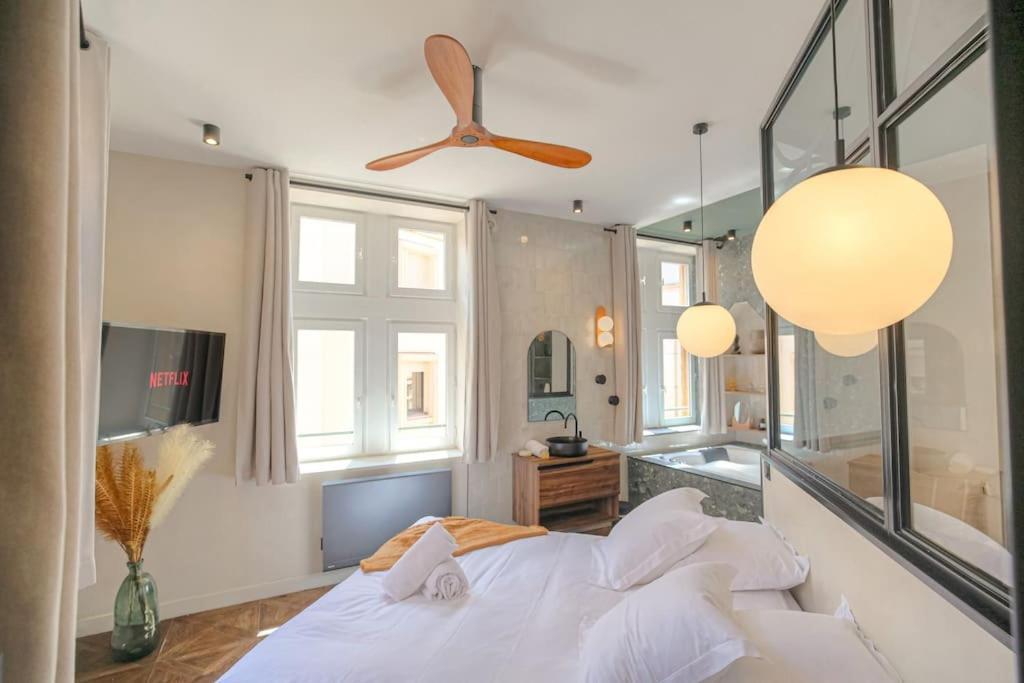 Appartement Labolla, Cocon Avec Spa, Coeur De Lyon
