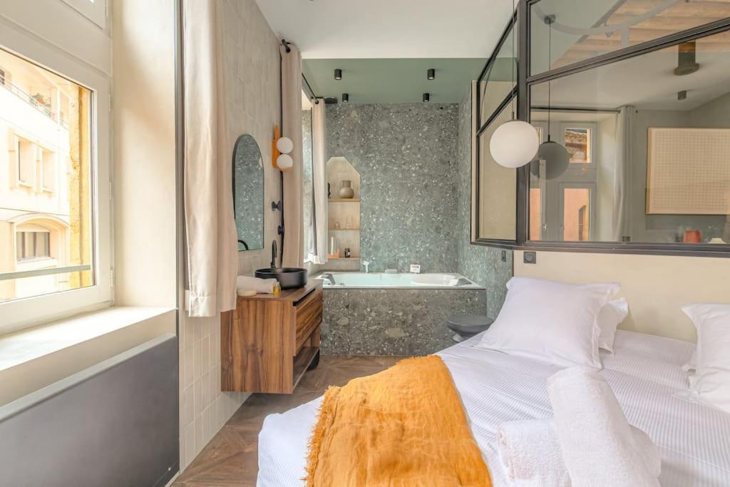 Appartement Labolla, Cocon Avec Spa, Coeur De