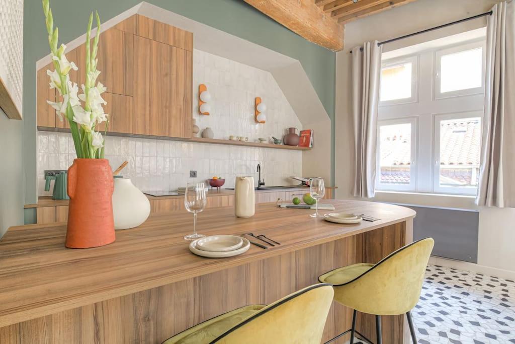 Labolla, Cocon Avec Spa, Coeur De Lyon