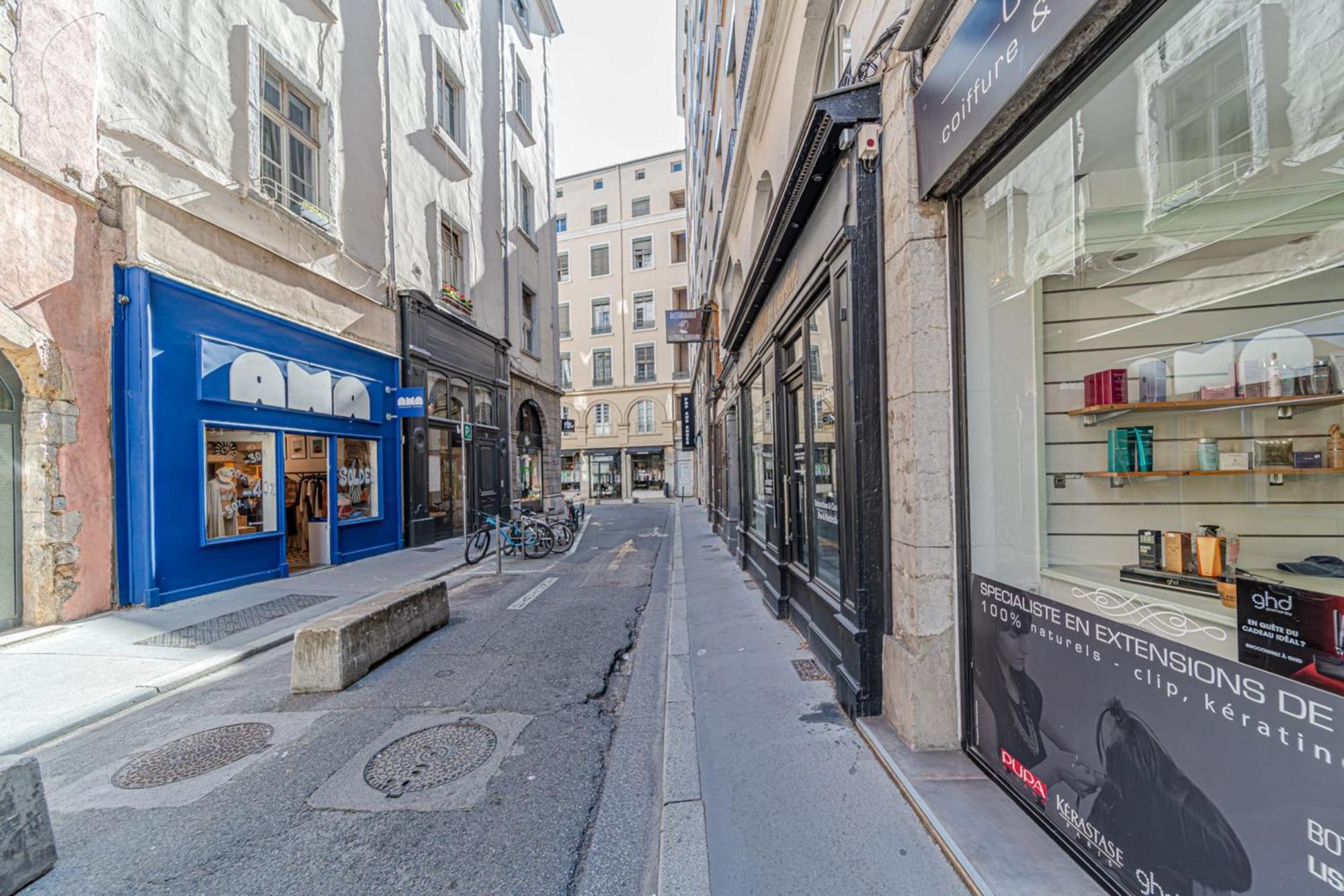 Charming Duplex With Panoramic View Of Cordeliers
