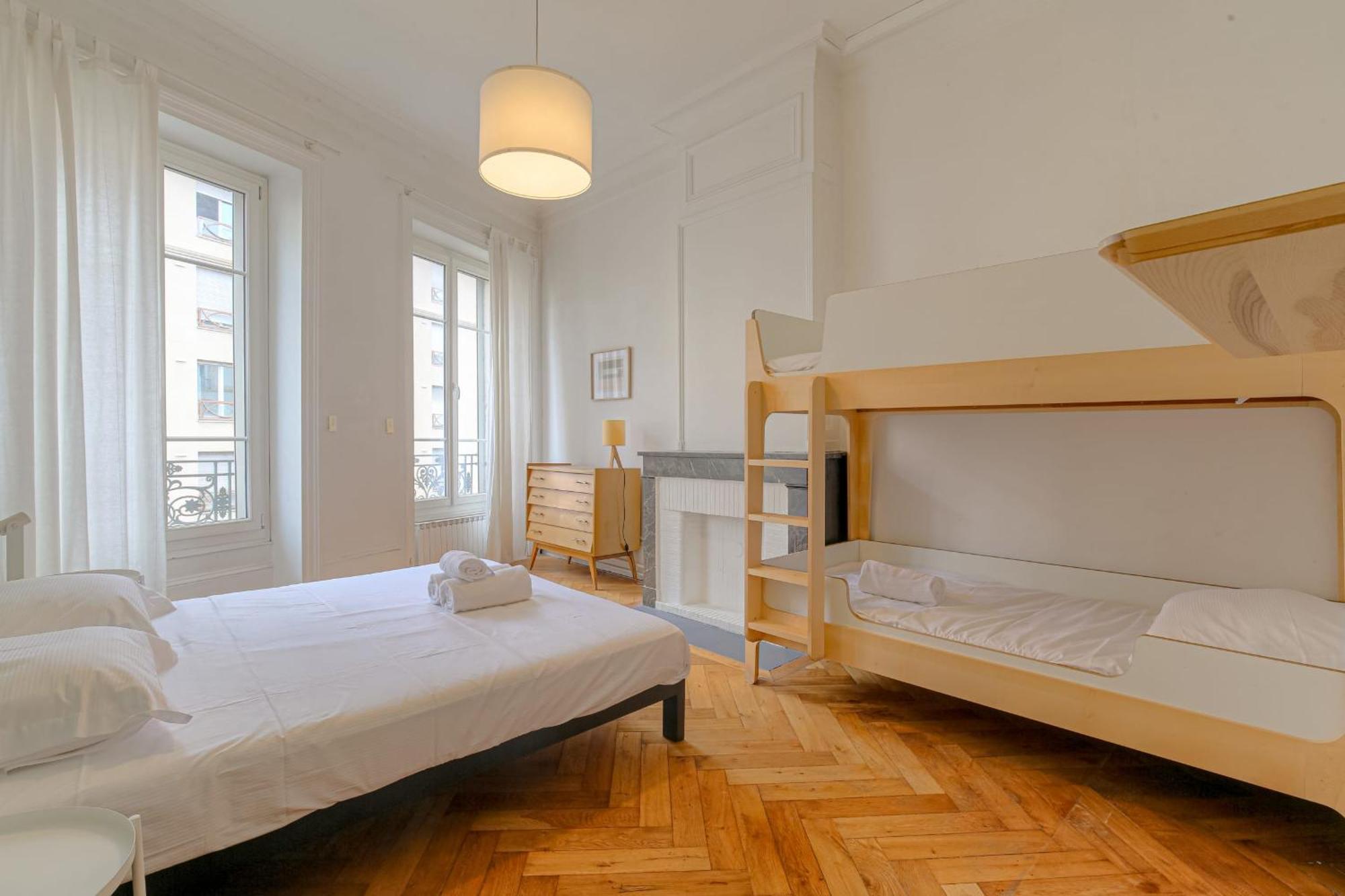 Et Spacieux 10 Min Bellecour Appartement *