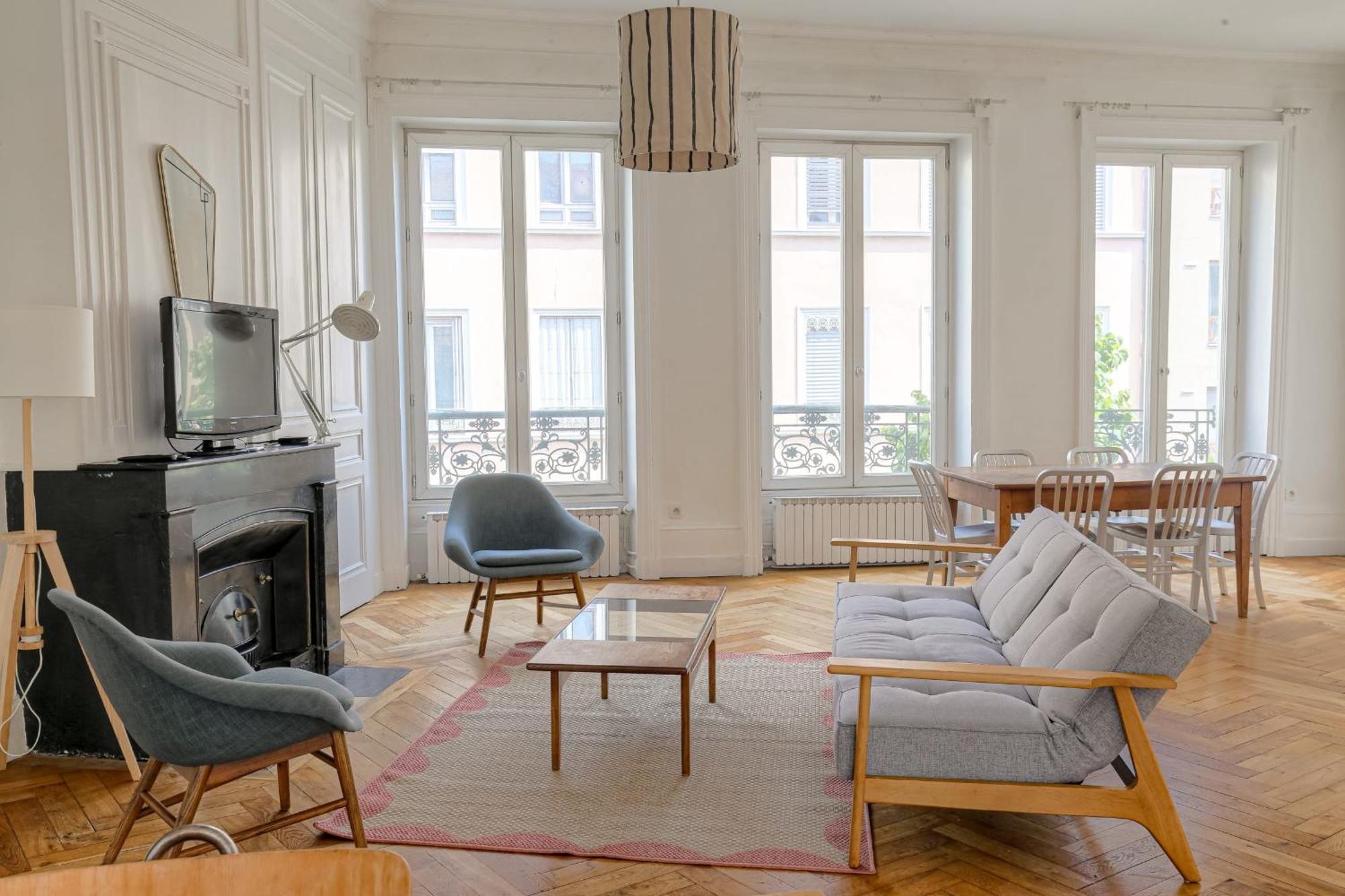 Appartement Et Spacieux 10 Min Bellecour Lyon