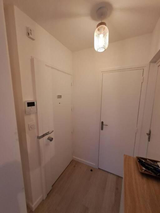 Apartment Renovated Flat With Loggia - Gare Part-dieu 5min *