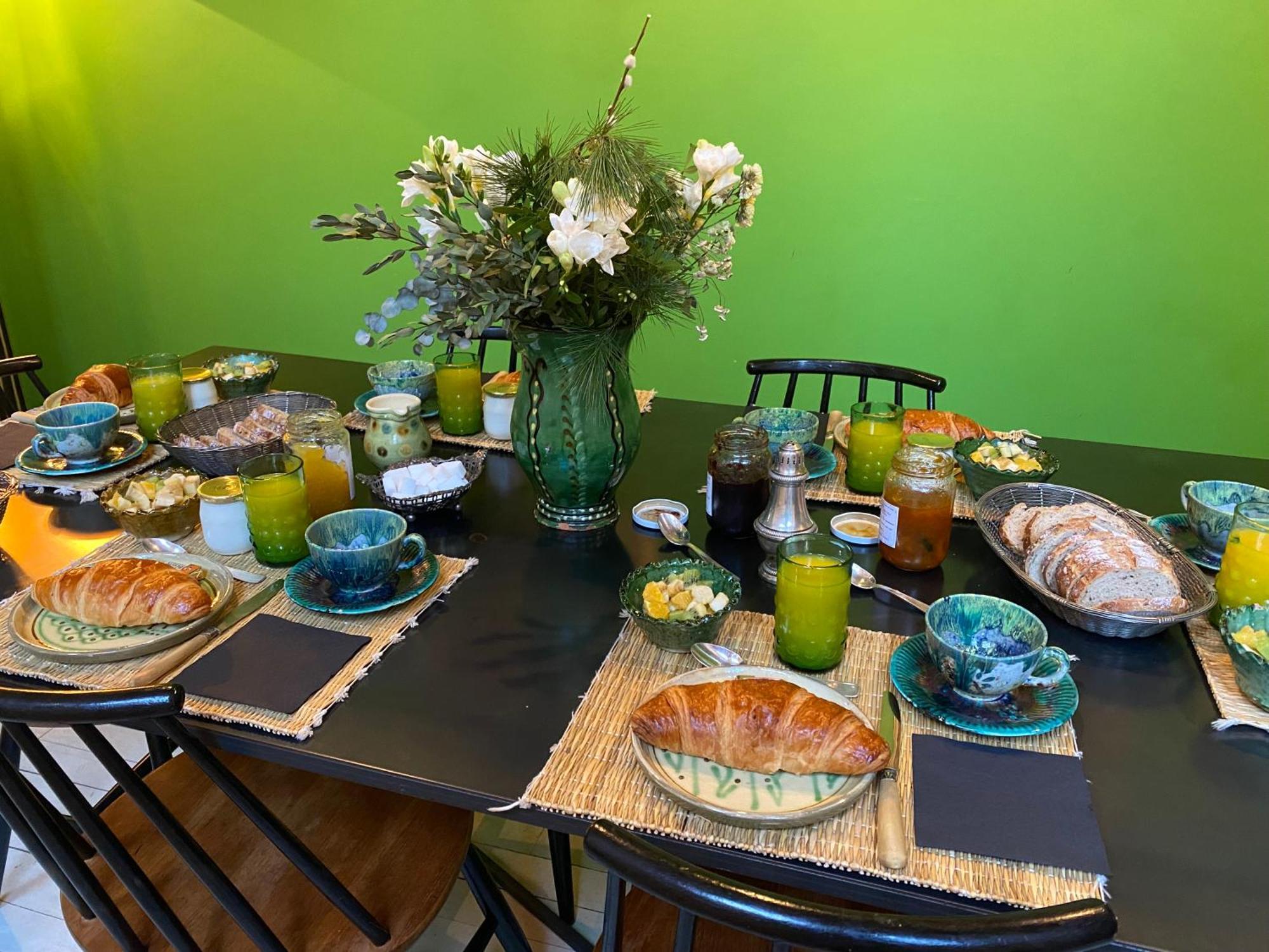 Bed & Breakfast Nuit Au Chateau Lyon