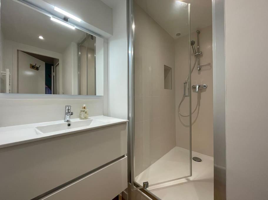 Le Dortoir Saint Georges, 8 Personnes, Vieux Appartement *