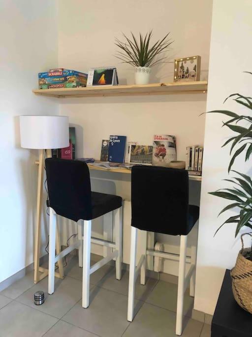 Un Balcon A Monplaisir- 4 Lits -garage - 47m2 * Lyon