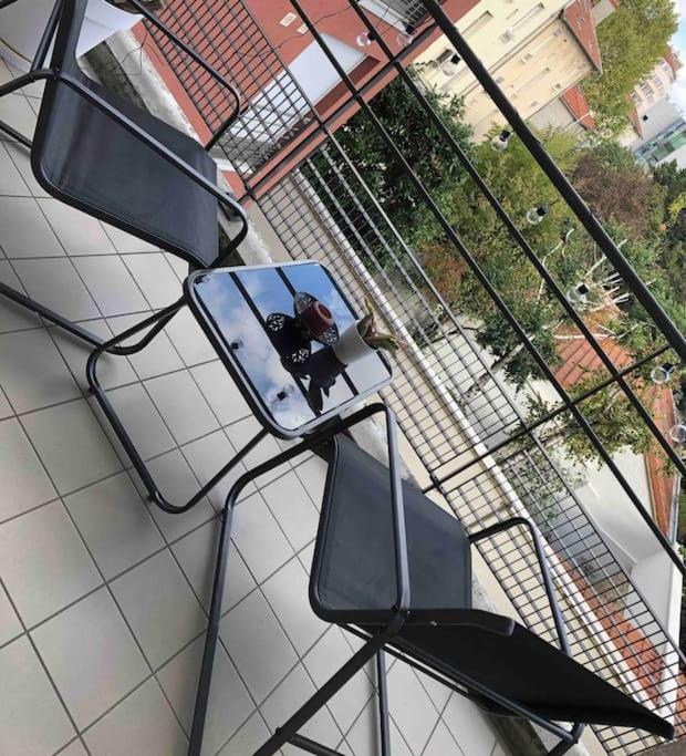 Un Balcon A Monplaisir- 4 Lits -garage - 47m2 Lyon