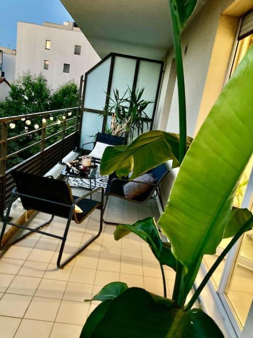 Un Balcon A Monplaisir- 4 Lits -garage - 47m2 Appartement Lyon