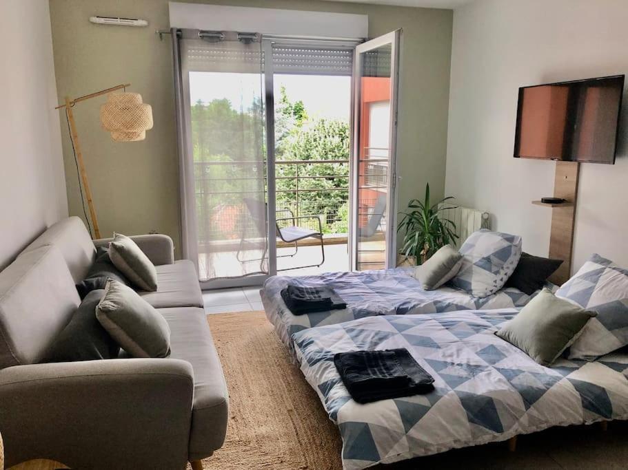 Un Balcon A Monplaisir- 4 Lits -garage - 47m2 * Lyon