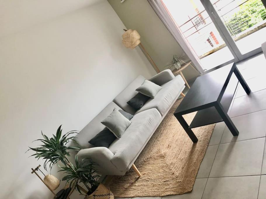Un Balcon A Monplaisir- 4 Lits -garage - 47m2 Appartement