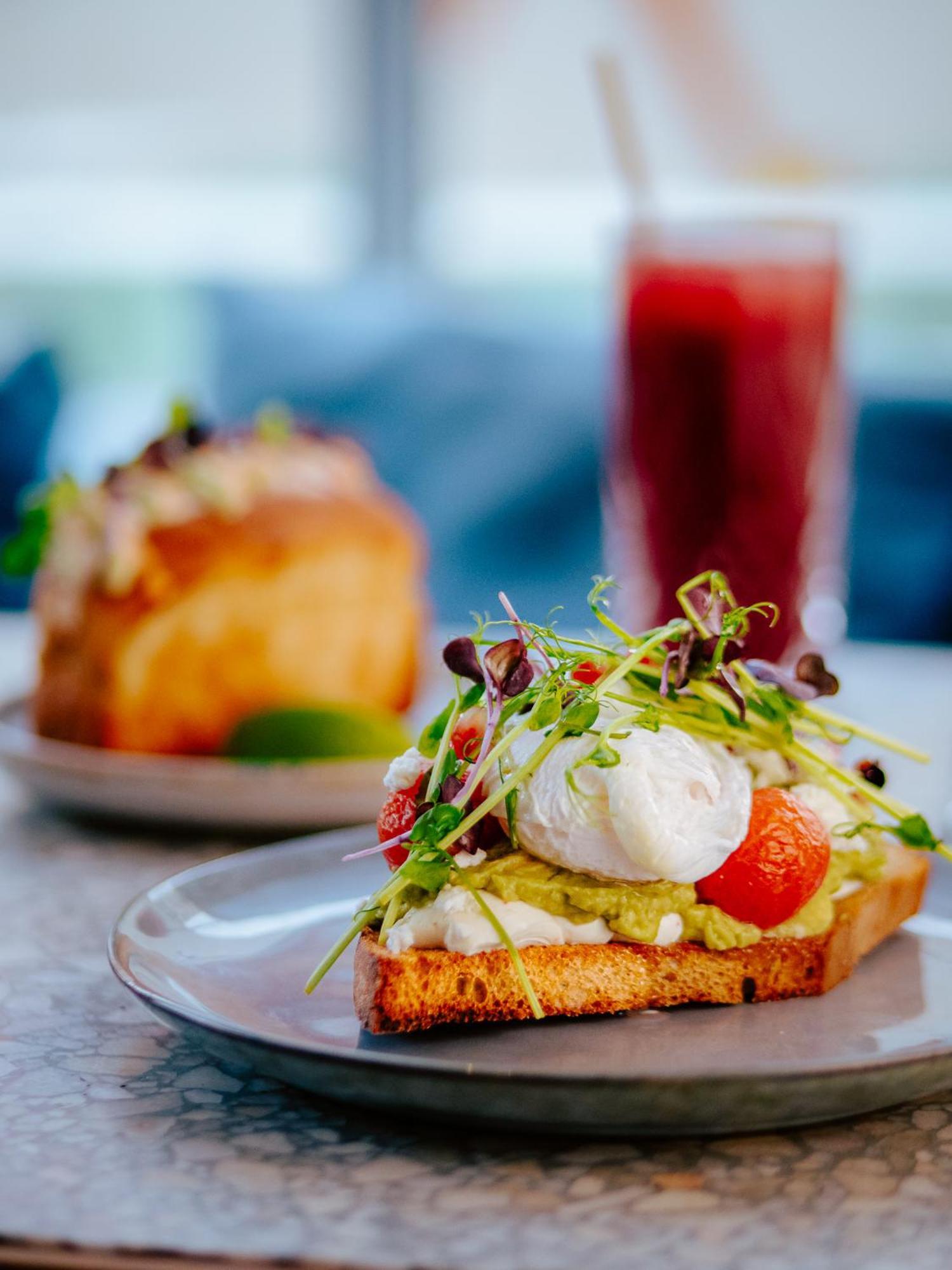 Chromatics & Restaurant Hill Club By Happyculture