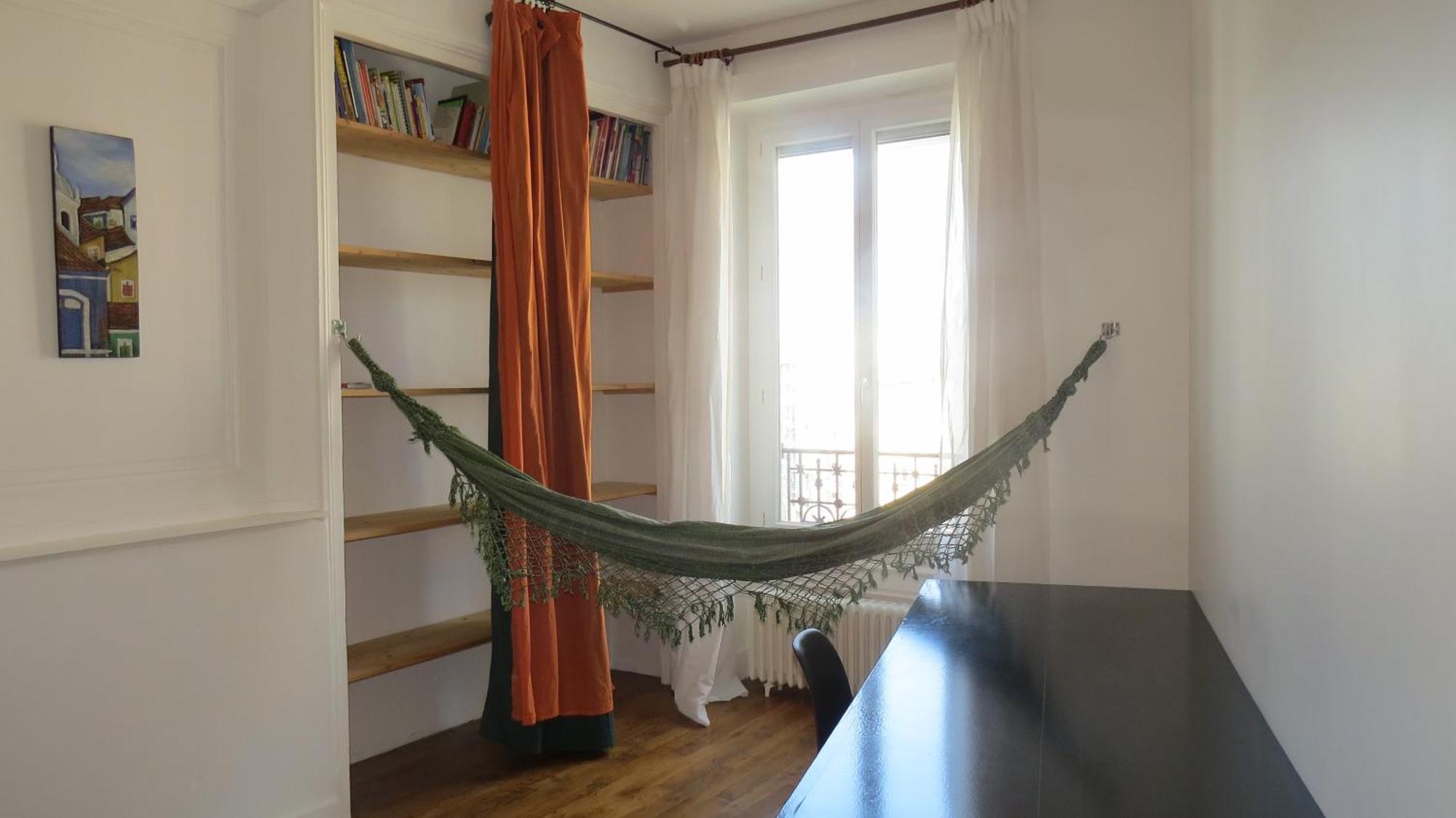 Bel De 70m2 Avec 2 Salles De Bains *