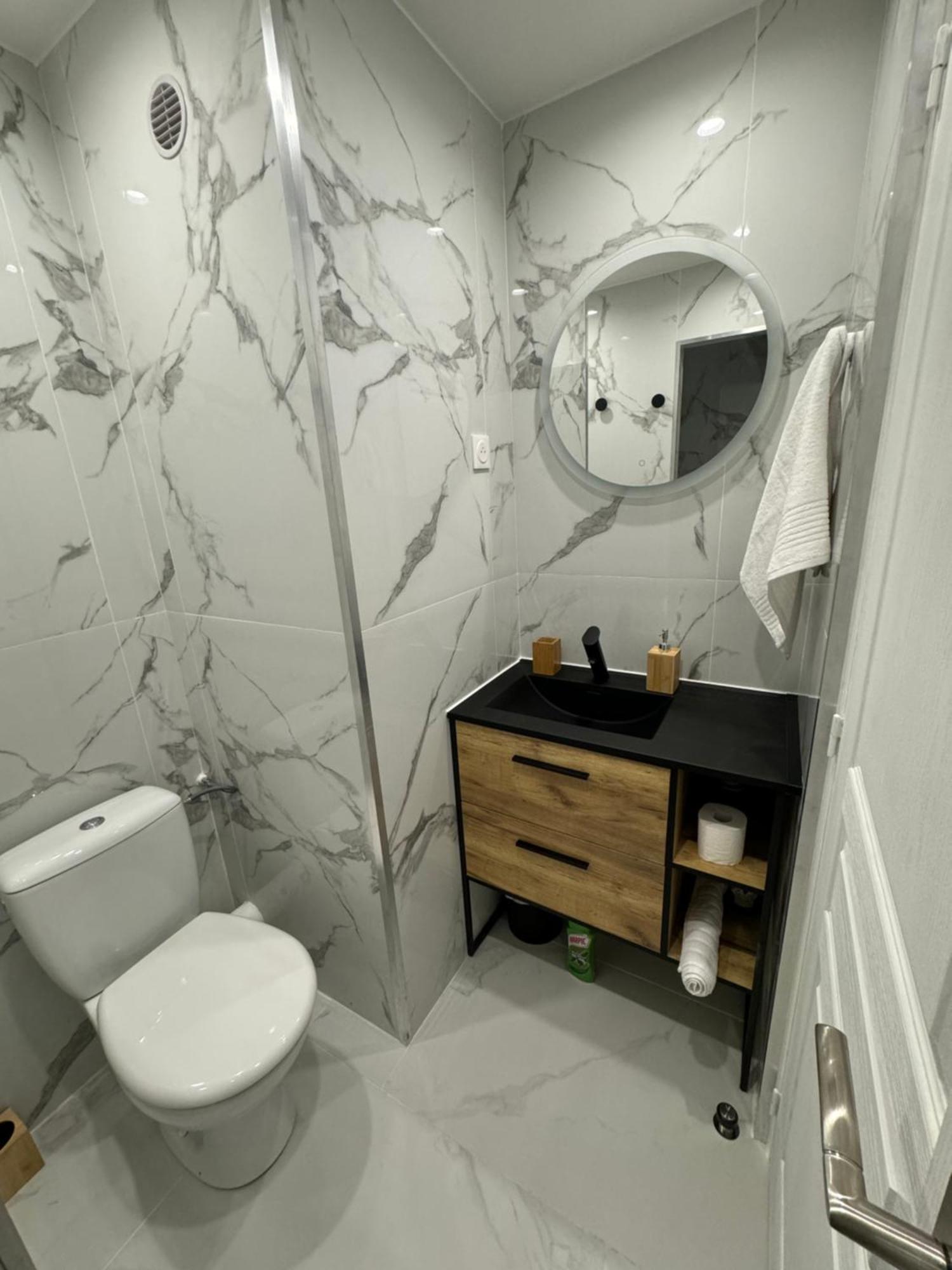 Dauphine - Pres De La Gare Apartment *