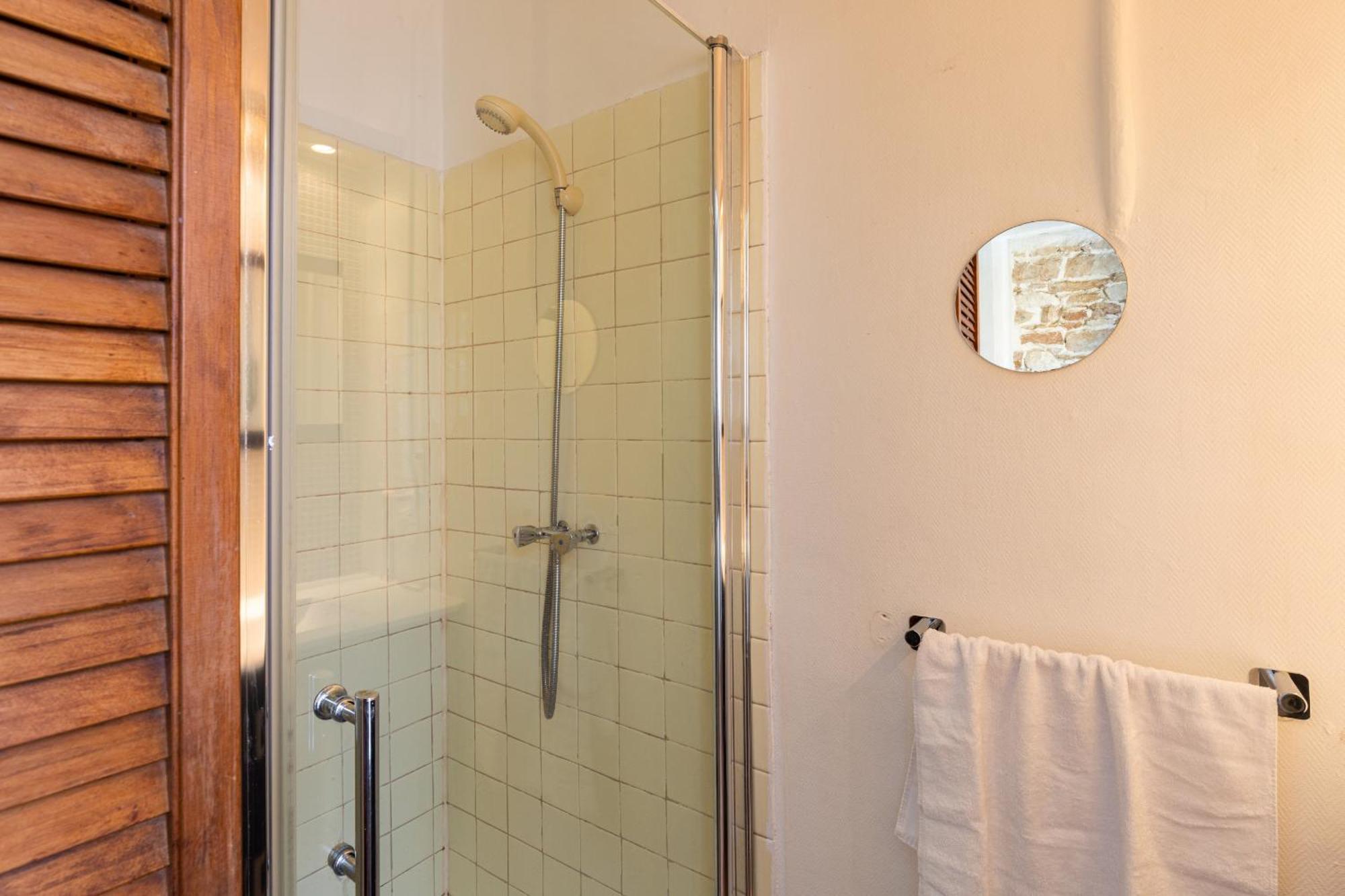 Dify Adelaide Perrin - Ainay Apartamento