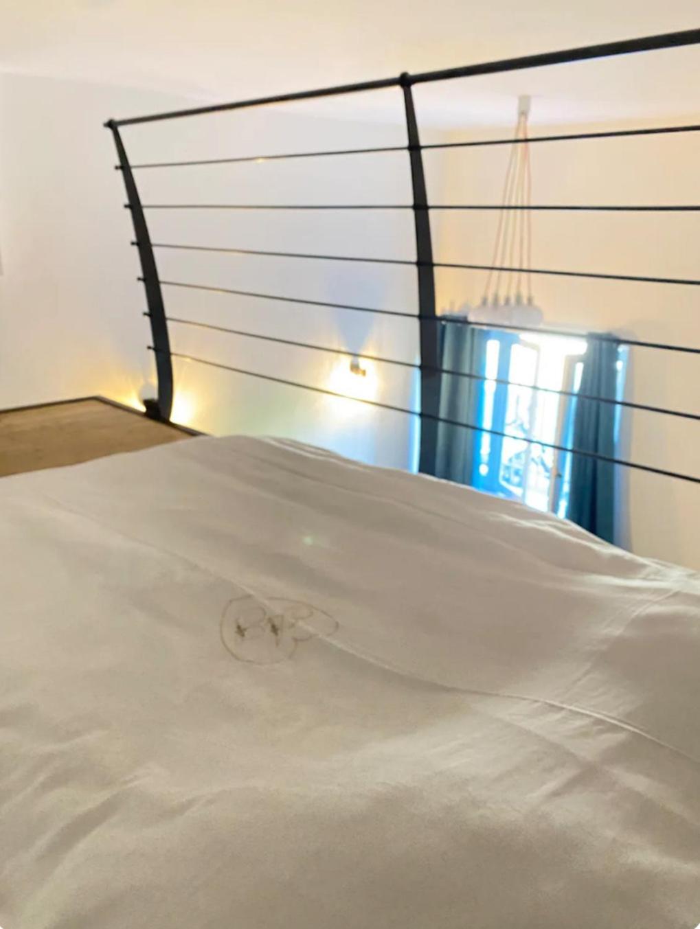 Hypercenter Apartment