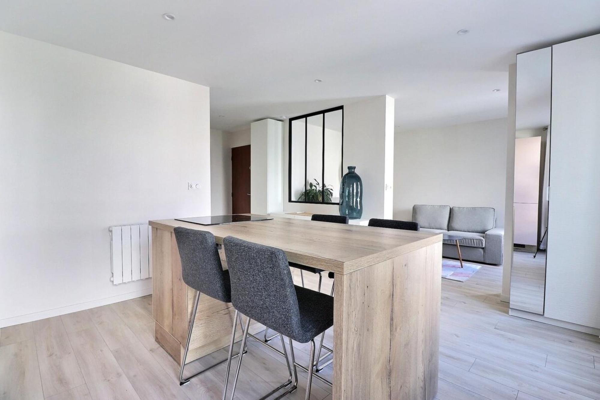 The Monplaisir - Magnificent T2 - 8th * Lyon