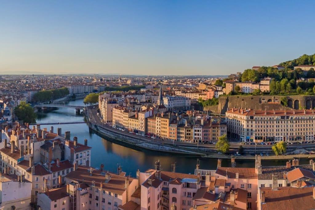 Bien Equipe, Croix-rousse, Appartement *