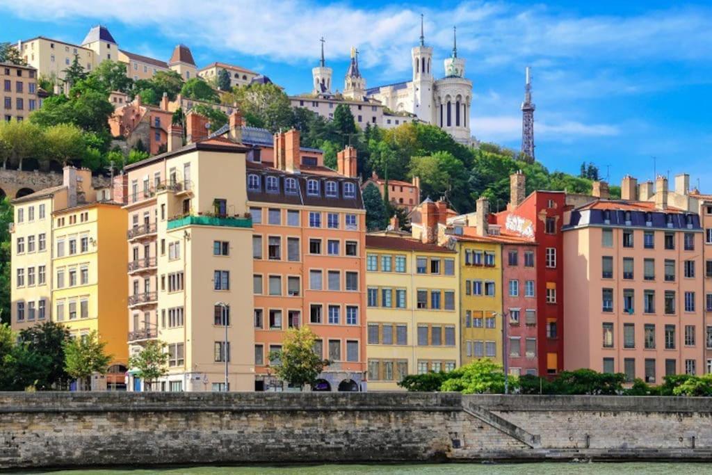 Appartement Bien Equipe, Croix-rousse, Lyon