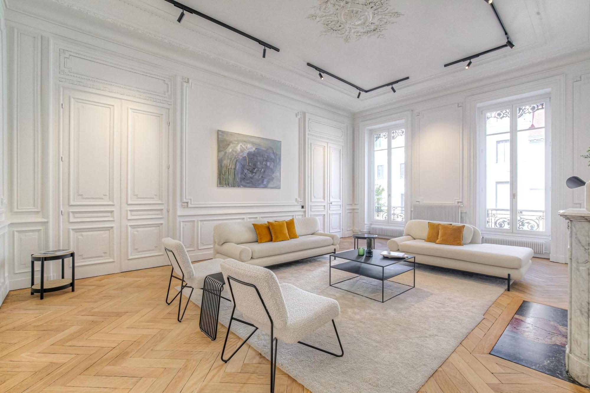 D'exception 6e Appartement