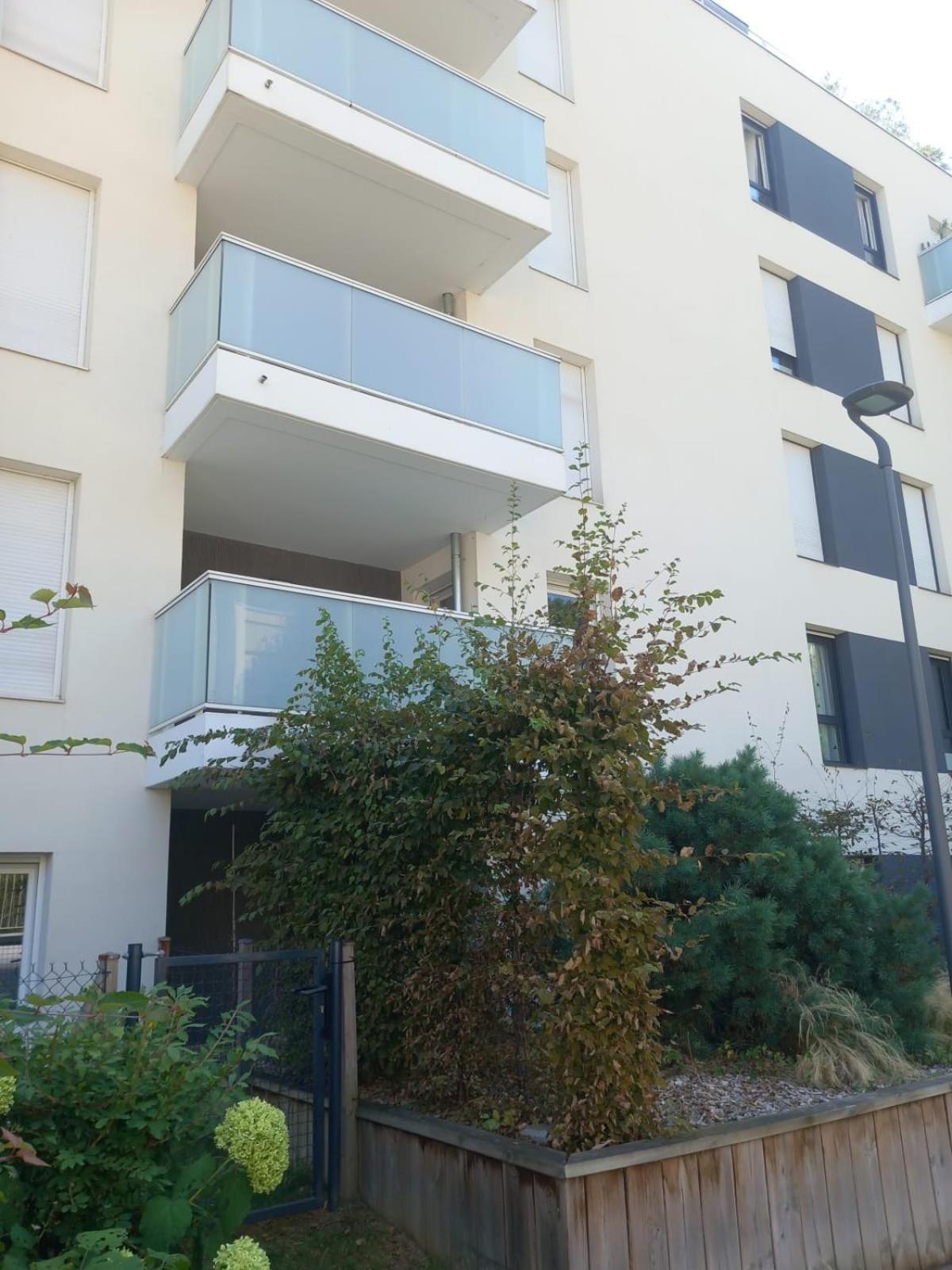 69a - Cosy Ideally Located Gerland