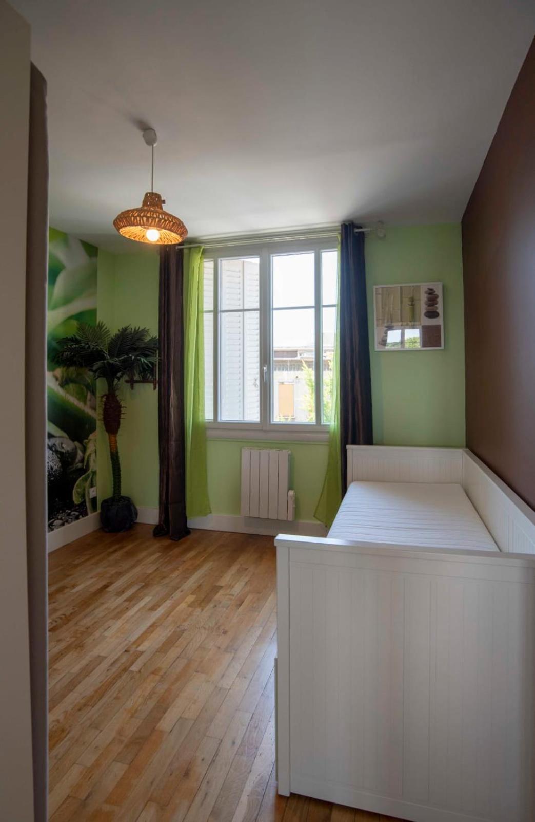 Appartement 59m Well Equipped In The Heart Of