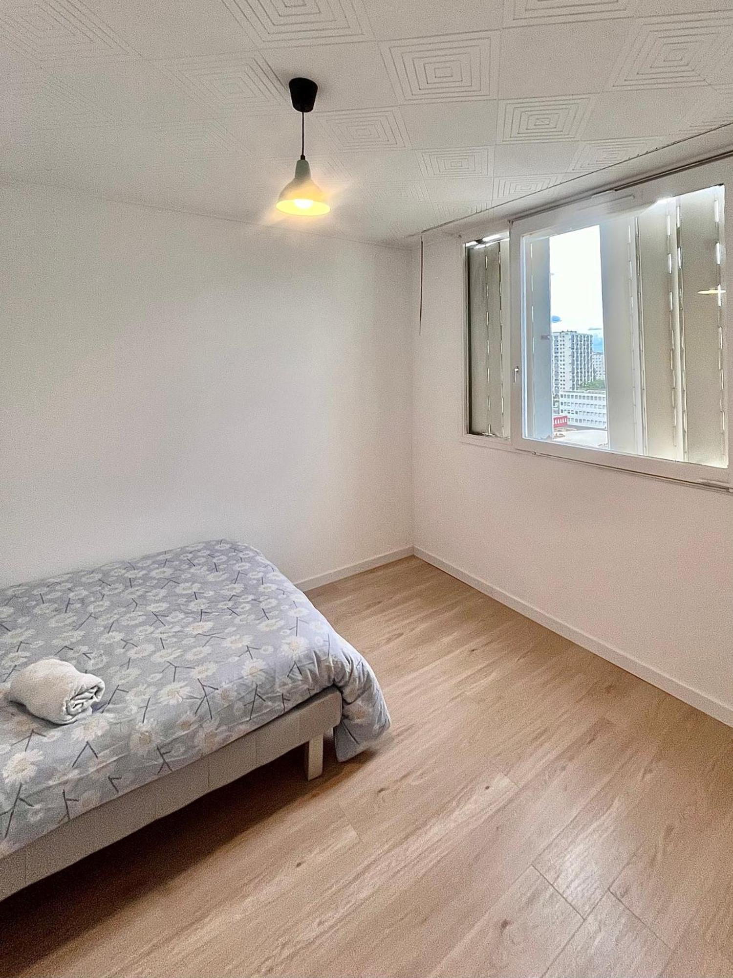 Apartment Apparemment Spacieux T5 *