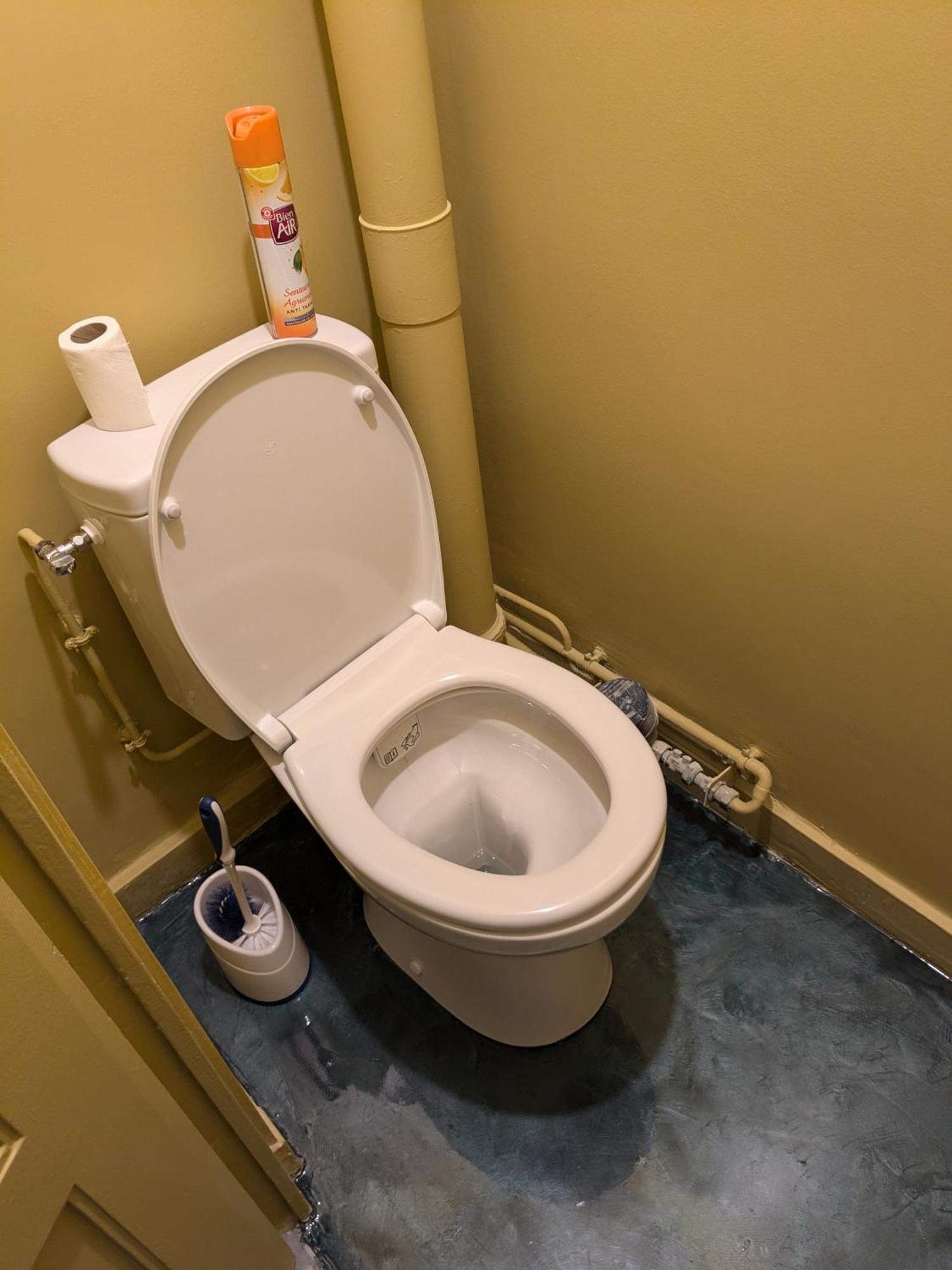 Double Confortable, Au Calme Et Proche Du Centre-ville De Séjour chez l'habitant