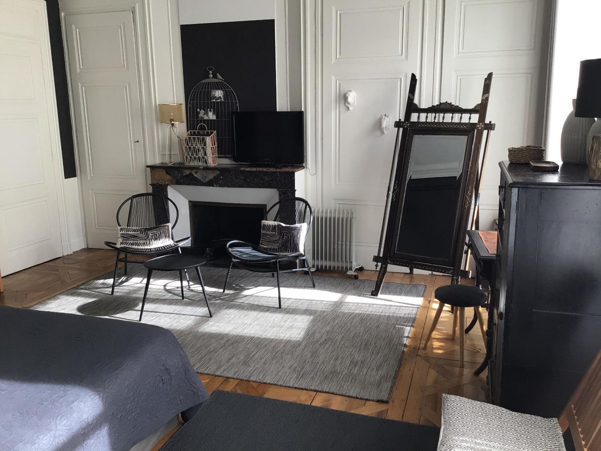 Nuit Au Second D Hotes Bed and breakfast *
