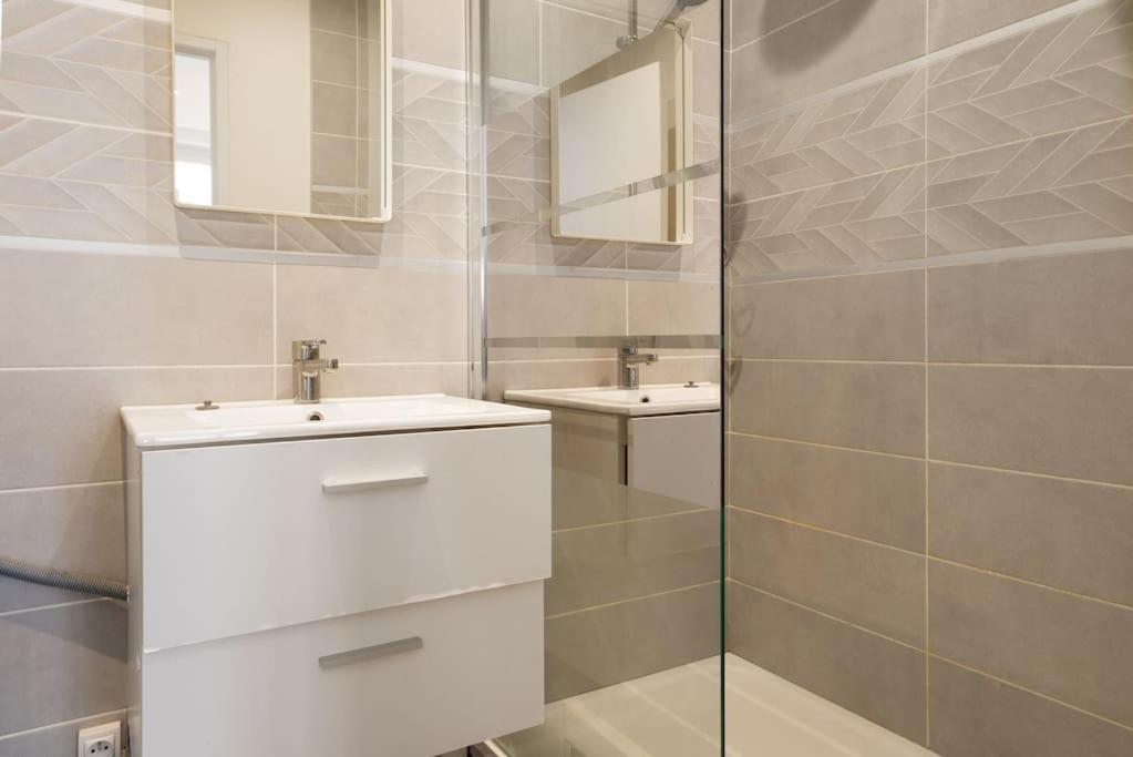 L'escale Lyonnaise Apartamento *