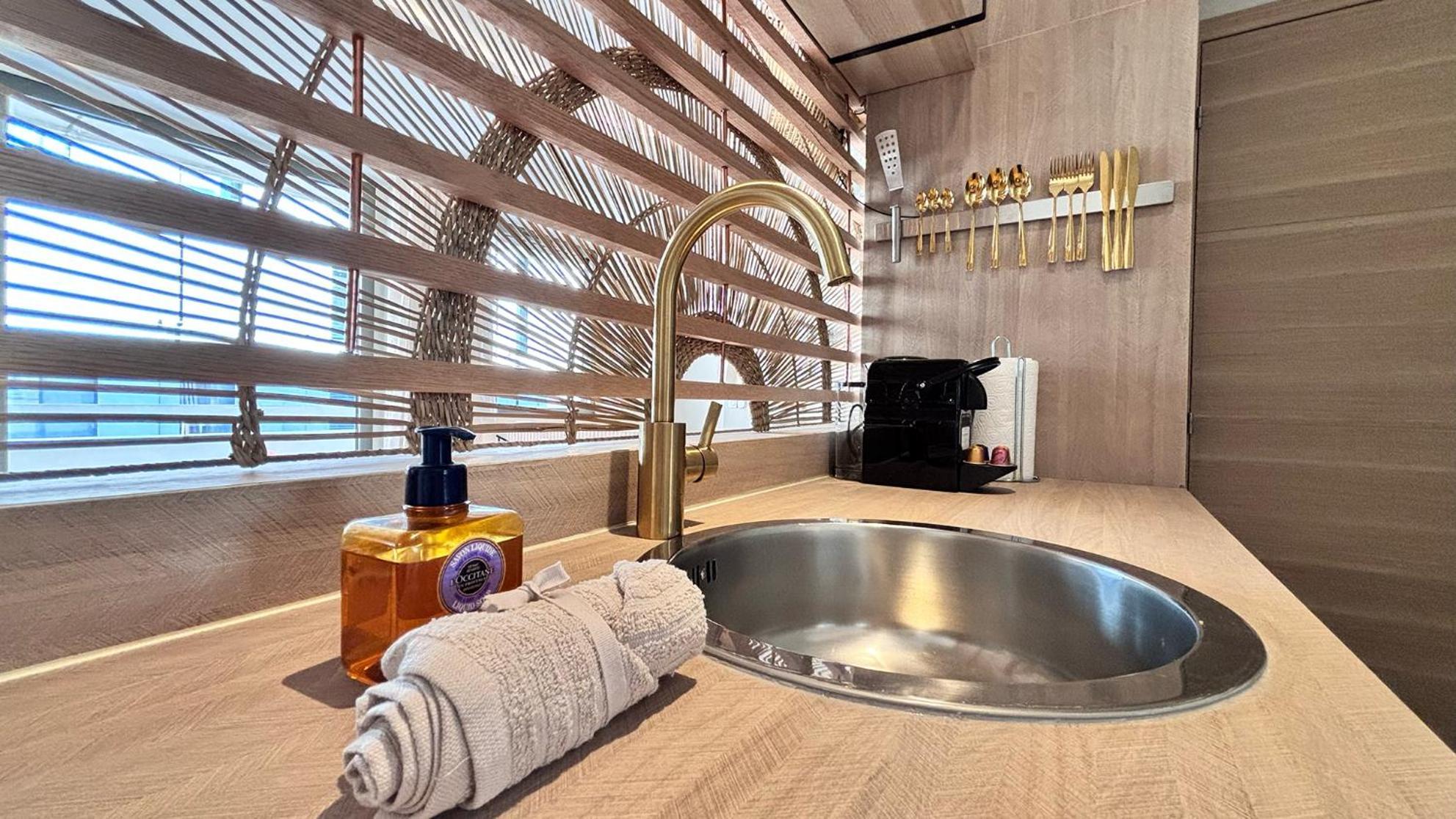 Blossom Suite-hyper Centre Jacuzzi Balcon Clim * Lyon