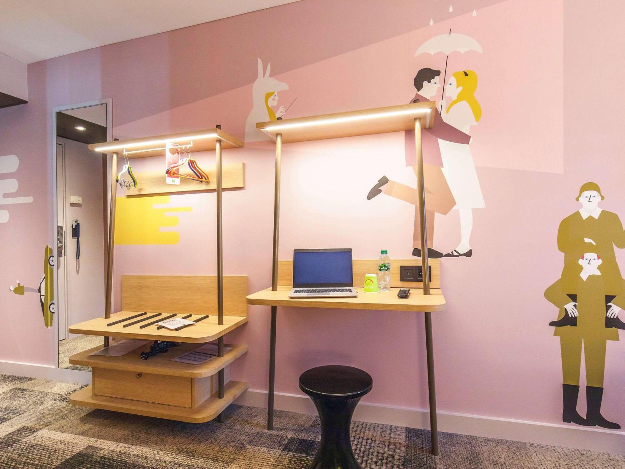 Ibis Styles Centre Confluence 3*