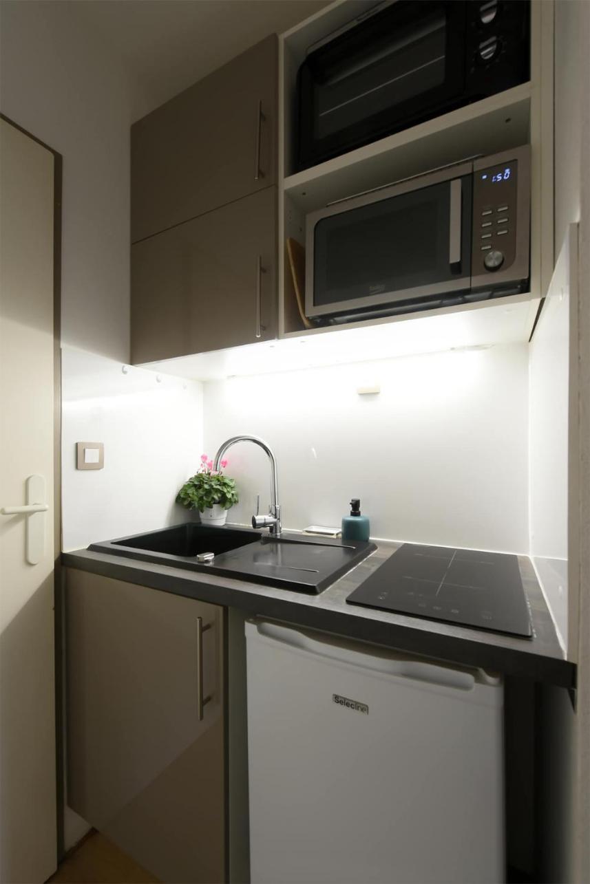 Apartment Berge Du Rhone, Centre Lyon, Espace De Travail, A Pied, Universite 2 Et 3, Ideal Voyage D'affaires, Tourisme, Loisirs
