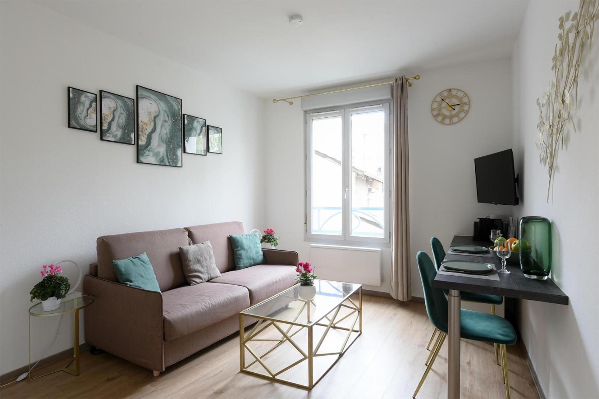 Berge Du Rhone, Centre Lyon, Espace De Travail, A Pied, Universite 2 Et 3, Ideal Voyage D'affaires, Tourisme, Loisirs *