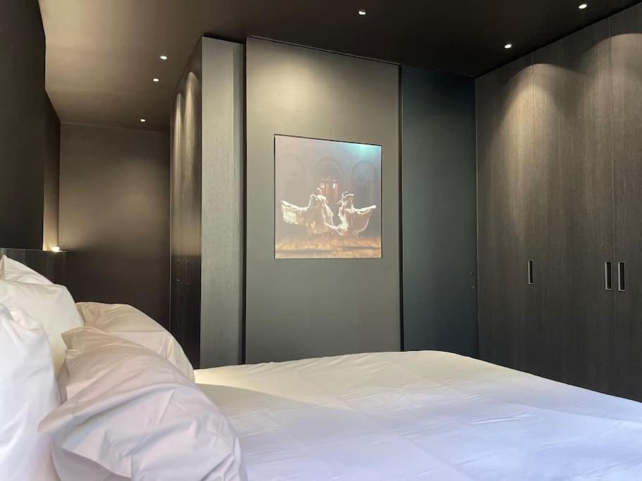 Mmm - Confort & Moderne, Plein Coeur De Apartment